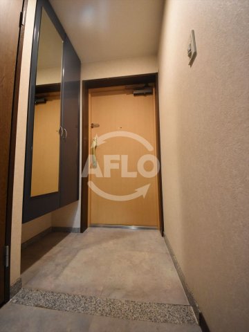 ホープ松屋町住吉の玄関写真