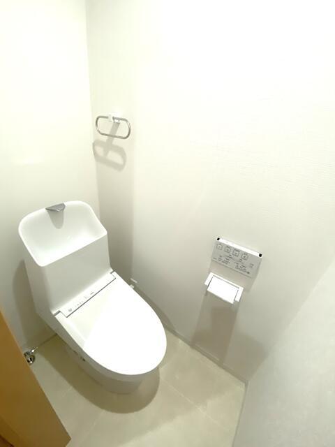 Housekul HY4のトイレ写真