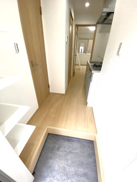 Housekul HY4の玄関写真
