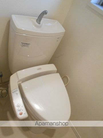 阪神本線 甲子園駅 徒歩6分 5階建 築54年のトイレ写真
