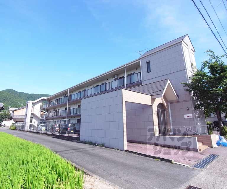 ハイム日野の外観写真