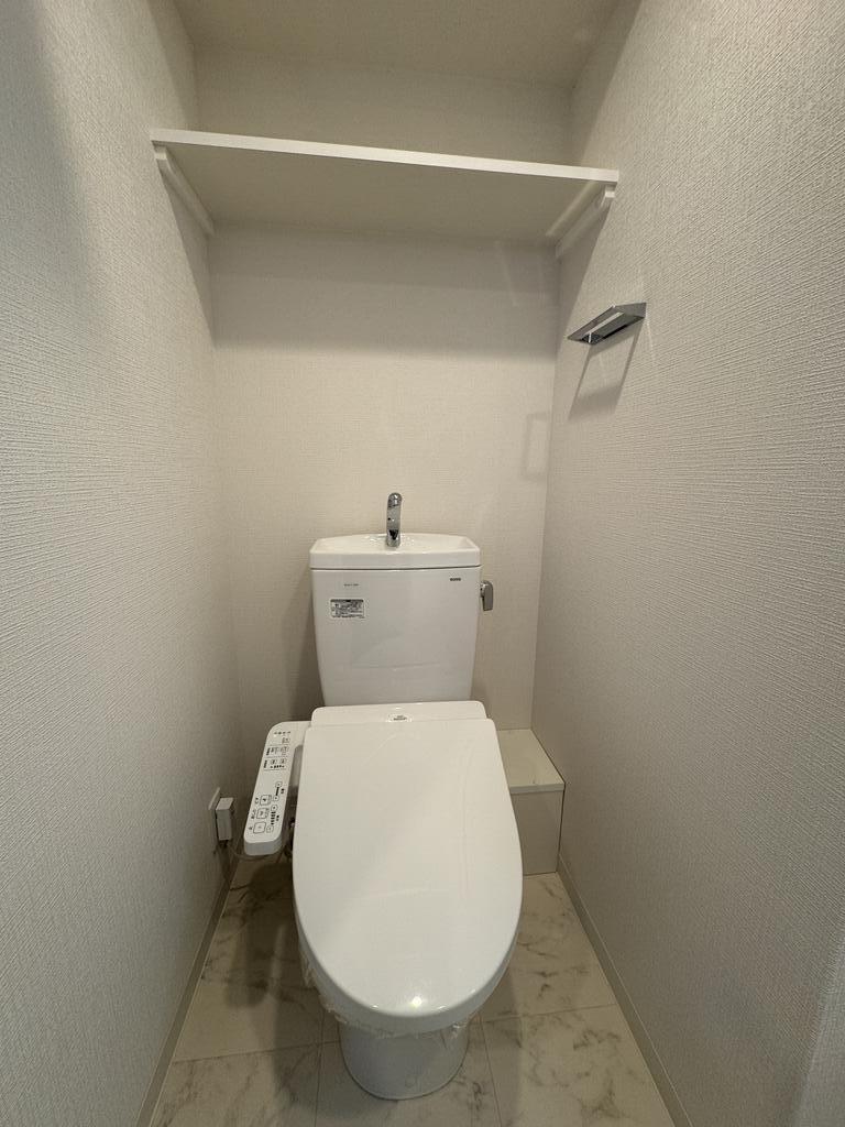 地下鉄谷町線 都島駅 徒歩4分 15階建 築5年のトイレ写真