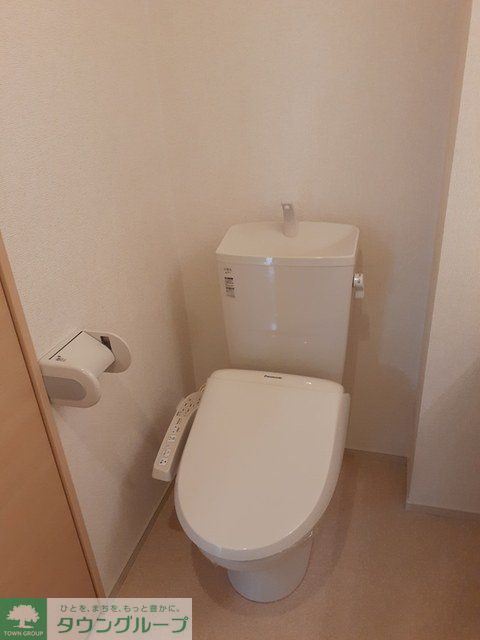 ＪＲ総武本線 東千葉駅 徒歩17分 2階建 築13年のトイレ写真