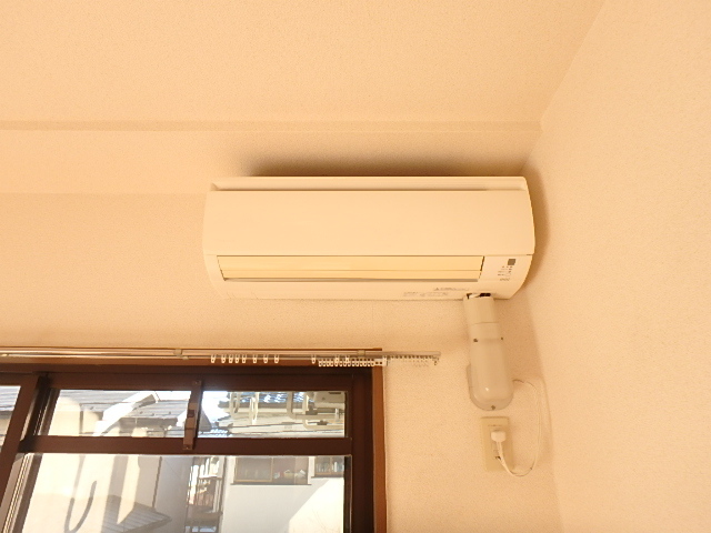 その他設備　ＬＤＫに付いてるエアコン♪※別室参考写真