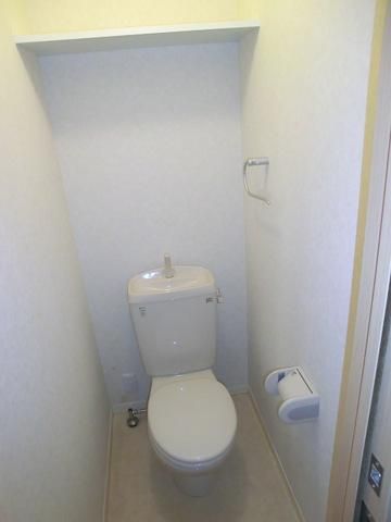 トイレ　きれいなトイレです