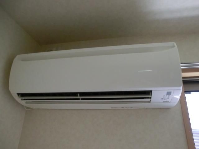 その他設備　エアコンつき