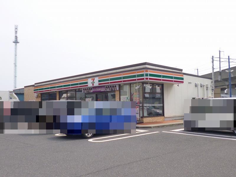 コンビニ　セブンイレブン新潟山田店（コンビニ）まで987m