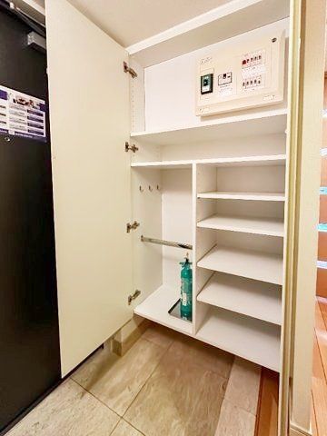 玄関　物件画像