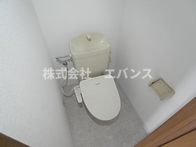 トイレ　シンプルで使いやすいトイレです