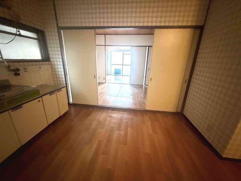 ホルムグランデ帝塚山の居間写真