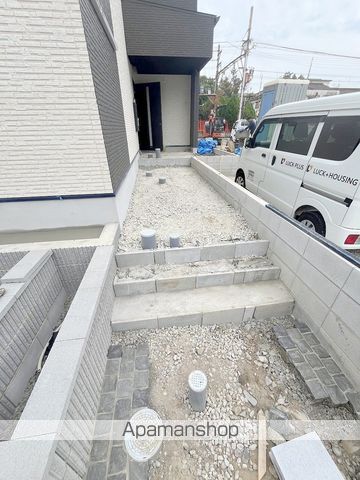 南海本線 七道駅 徒歩11分 3階建 築2年の外観写真