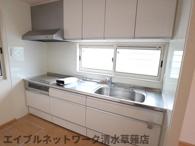 キッチン　きれいなキッチンです