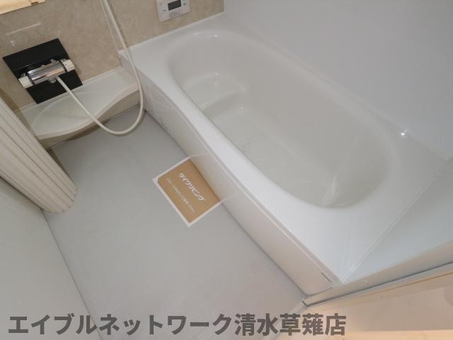 バス・シャワールーム　お風呂で日々の疲れを落としましょう