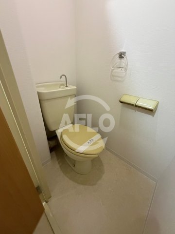 トイレ　ユニハイム松屋町　トイレ