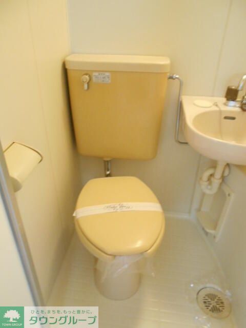 エステートピアASAKAのトイレ写真