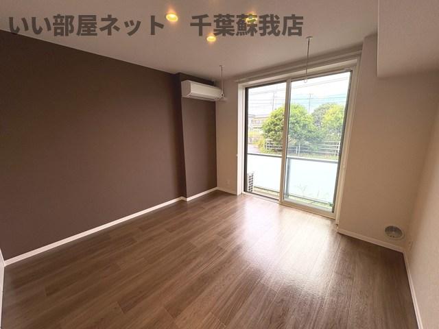 居室・リビング　ゆったりとした居間です