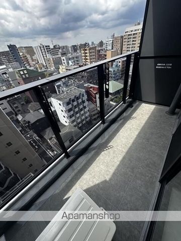 東京メトロ千代田線 西日暮里駅 徒歩2分 15階建 築3年の内装写真