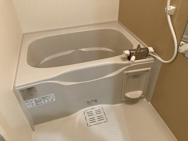 ラフィーネ石本IIの風呂写真