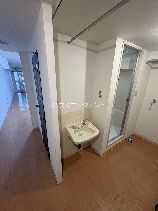 ラインコーポ箱崎の内装写真