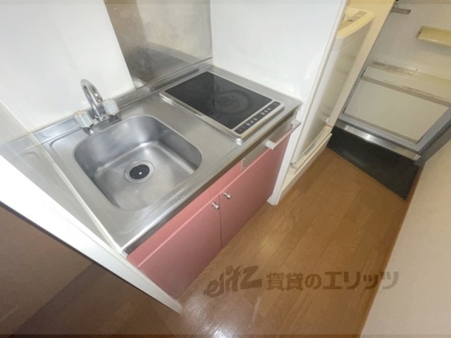 レオパレスメルベーユのキッチン写真