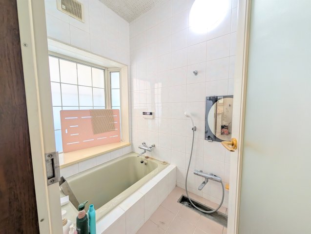 大津市大平二丁目戸建の風呂写真