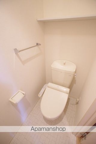 ホワイト バード II A棟のトイレ写真