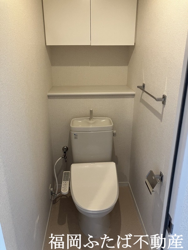 サンロージュ薬院駅前のトイレ写真