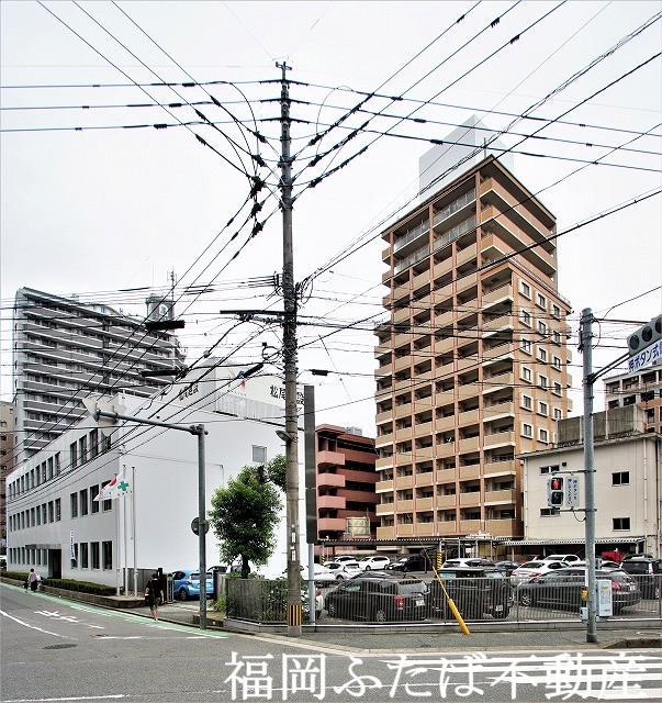 サンロージュ薬院駅前の外観写真