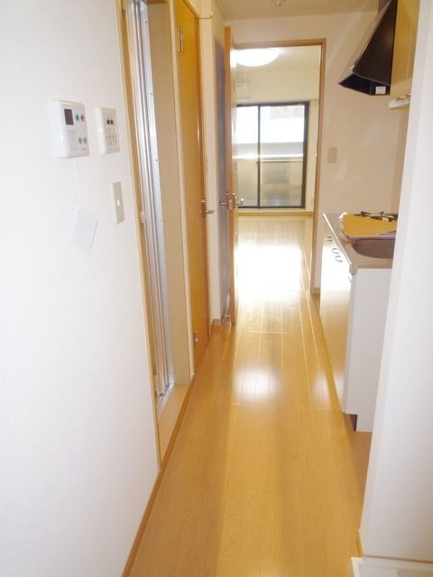 JC SOUTH SHIKI 2932の玄関写真