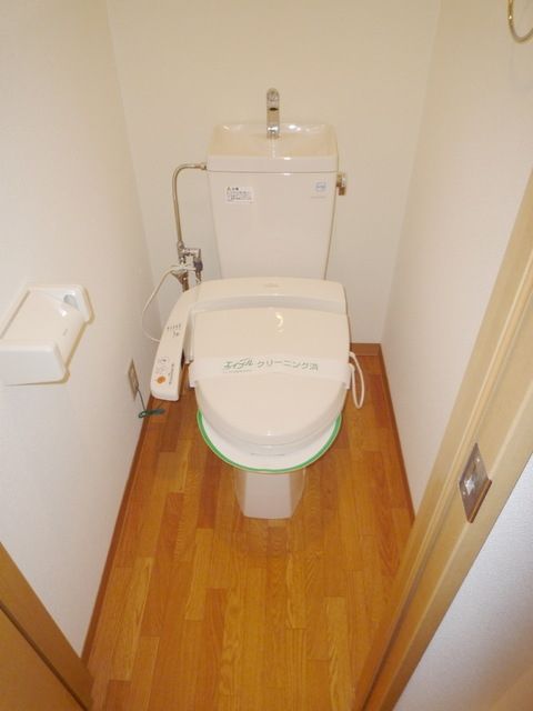JC SOUTH SHIKI 2932のトイレ写真