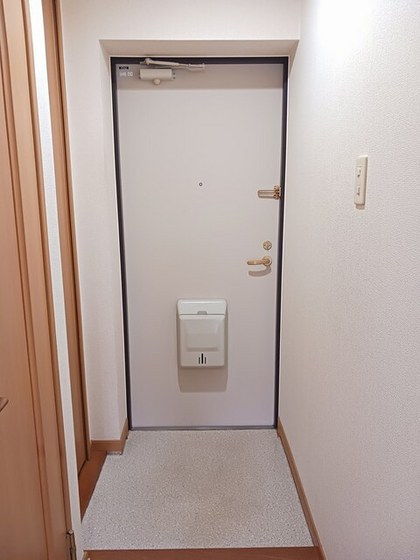 プロムナ-ドの玄関写真