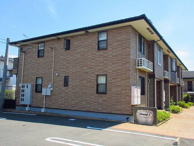 建物外観　外観は落ち着いています