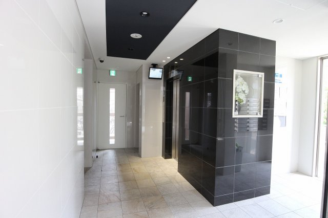 ロビー　建物の内部です