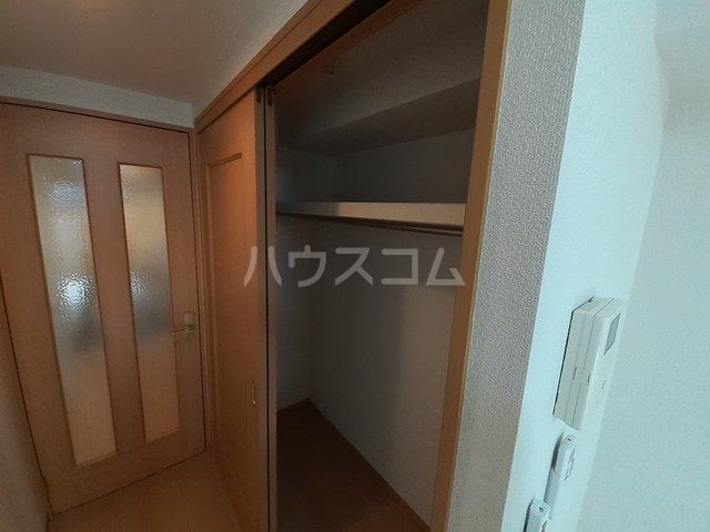 スクエアガーデン生田の内装写真