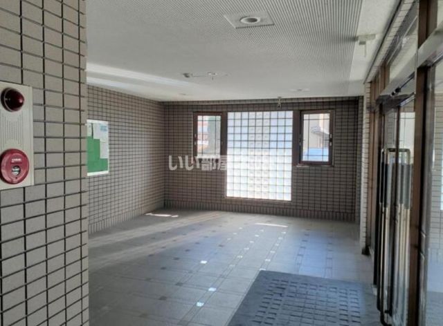 グリーンコート三輪の外観写真