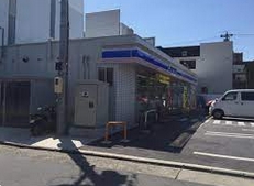 コンビニ　ローソン 北区金城町店（コンビニ）まで285m