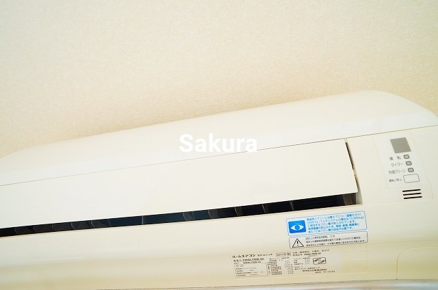 その他設備　室内エアコン付き♪