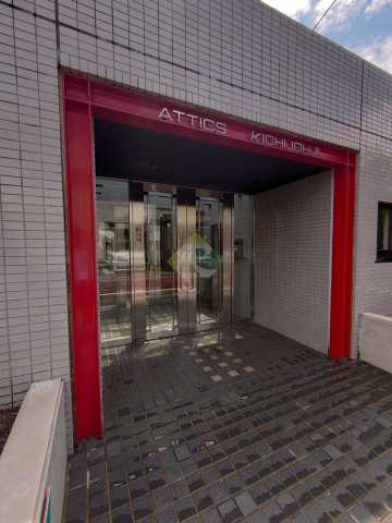 エントランス　室内見学承ります。当店掲載物件以外もまとめてお問合頂けます。