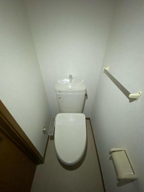 クレディ・タケウチ Dのトイレ写真