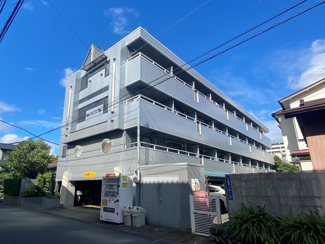 シャルム新城