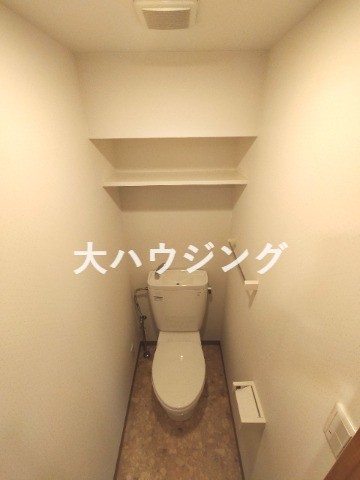 ロンスリー・イーストのトイレ写真