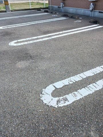 駐車場　駐車スペースもあります