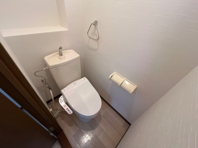 トイレ　シャワー付トイレ