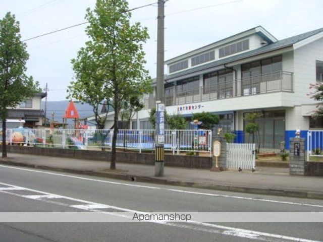 幼稚園・保育園　めぐみ保育園（幼稚園・保育園）まで140m