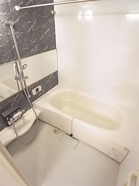 Crestia 東園田の風呂写真