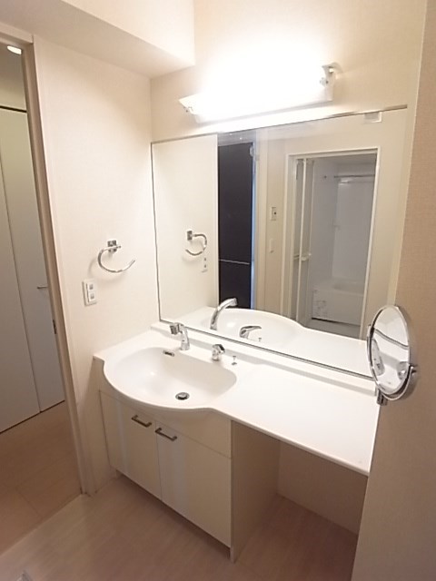 Crestia 東園田の内装写真