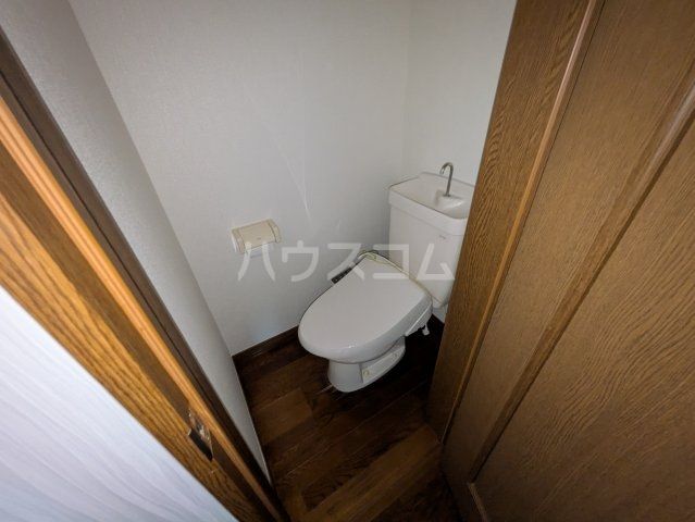 ハイツ湘南のトイレ写真