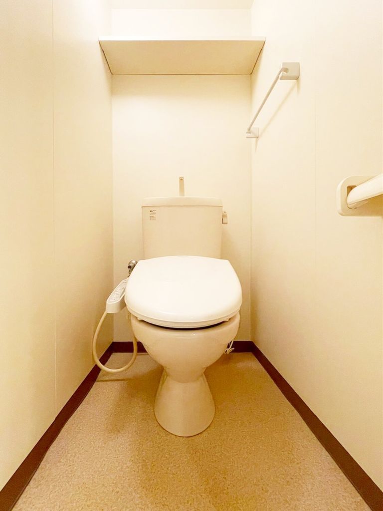 メゾン西荻窪のトイレ写真