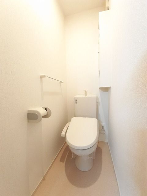 トイレ　ゆったりとした空間のトイレです