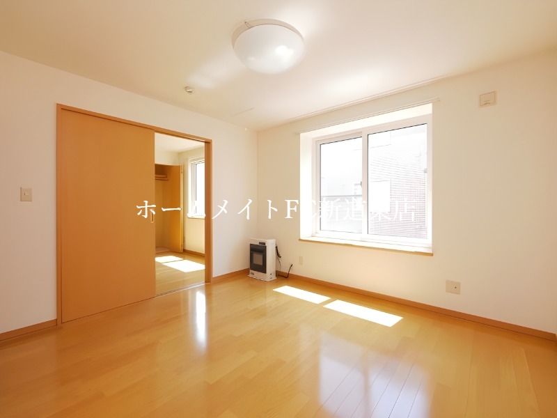 フェリーチェの居間写真